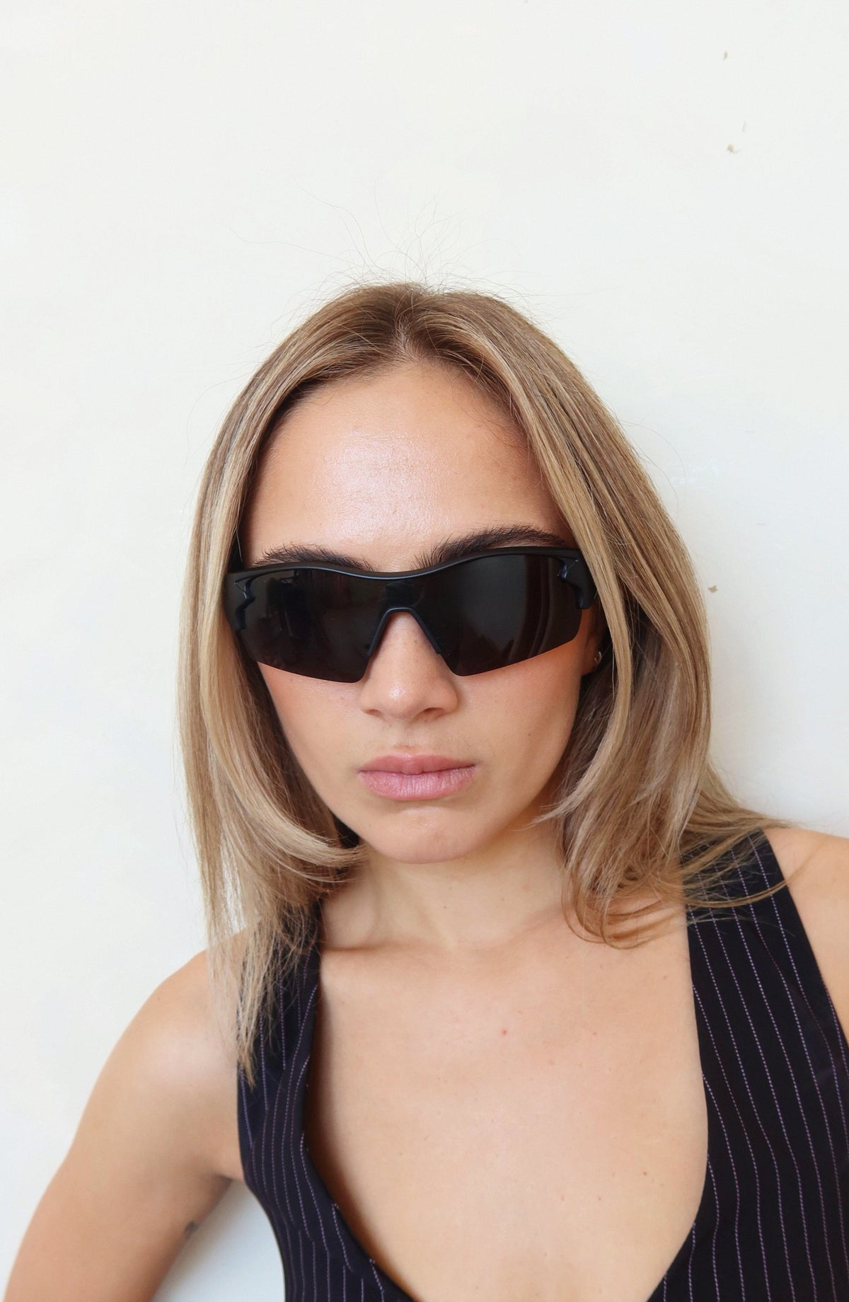 Session | Black