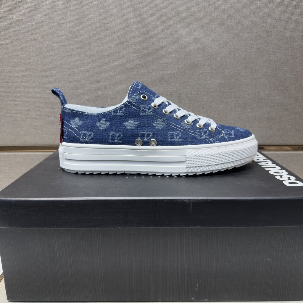 Dsquared2 Men's Navy Blue Patterned Sneakers